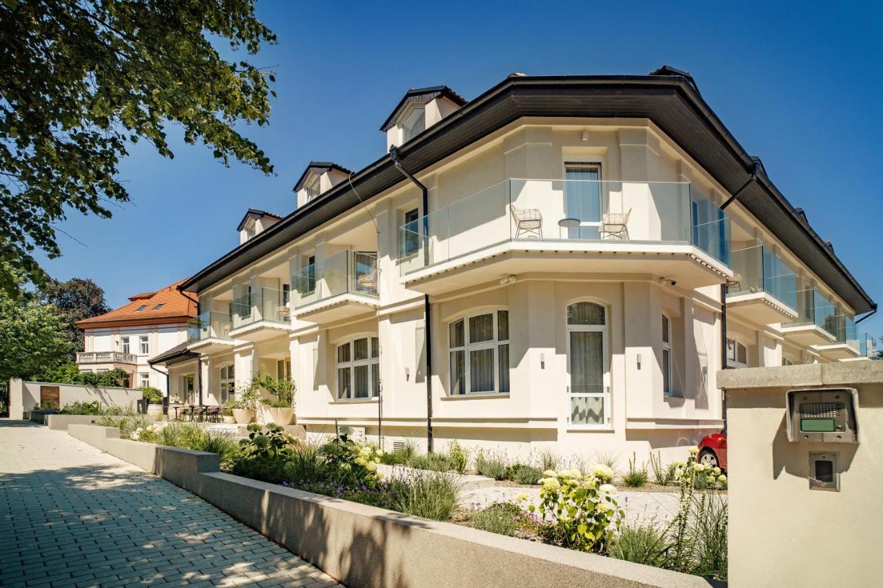 Hotel U Kaplicky Písek Exterior foto